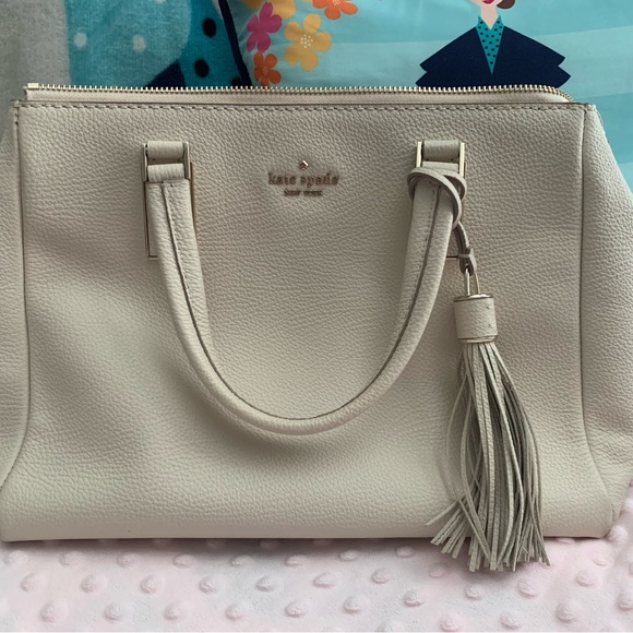 kate spade Handbags - Kate Spade Naomi Satchel - Parchment w/hanging tassel